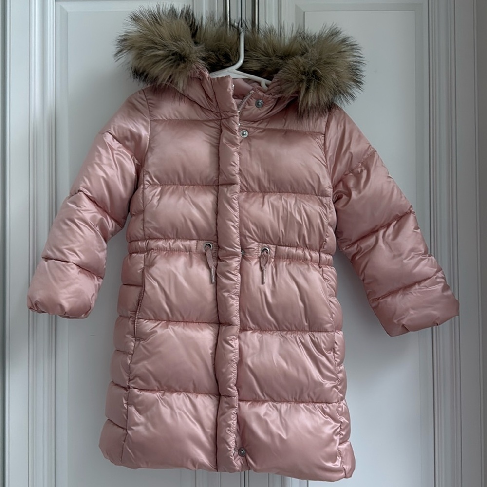 Gap little girl jacket, with hoodie, size 4 years toddler, soft blush pink